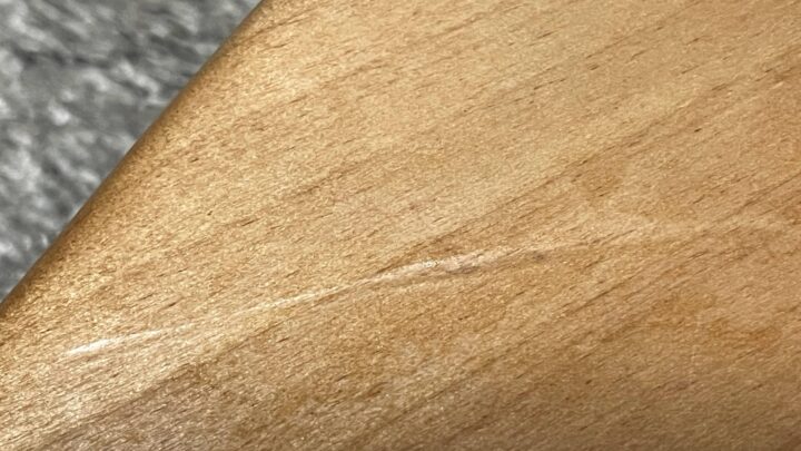Washburn N4の傷を修復